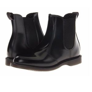 Dr. Martens Women's Flora Black Polished Patent Leather Boots in Women’s Size 7